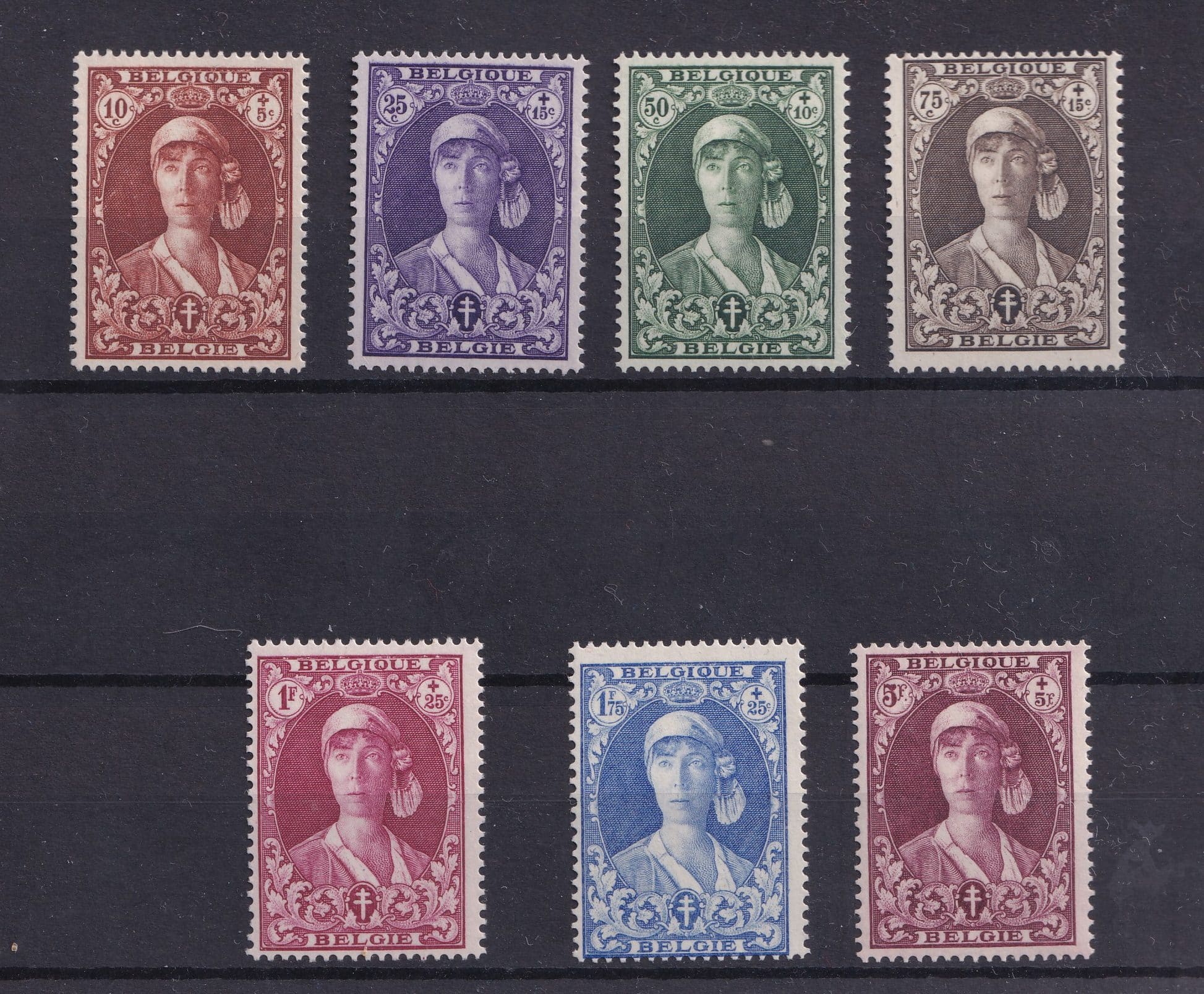 Collection de timbres analysée par PhilaExpert en Belgique